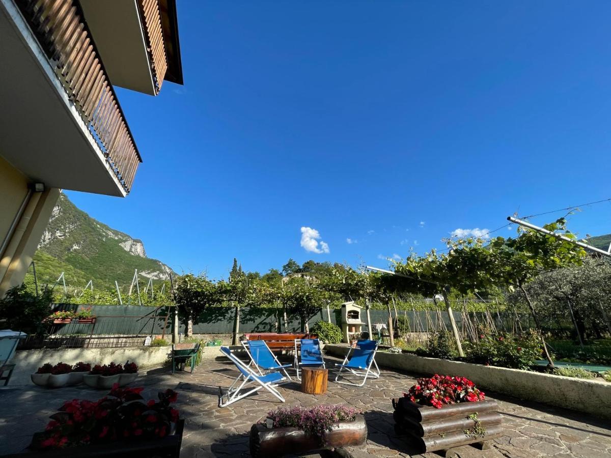 Appartamento Lucia Torbole Sul Garda Exteriör bild